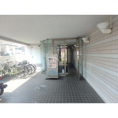 【エントランス】