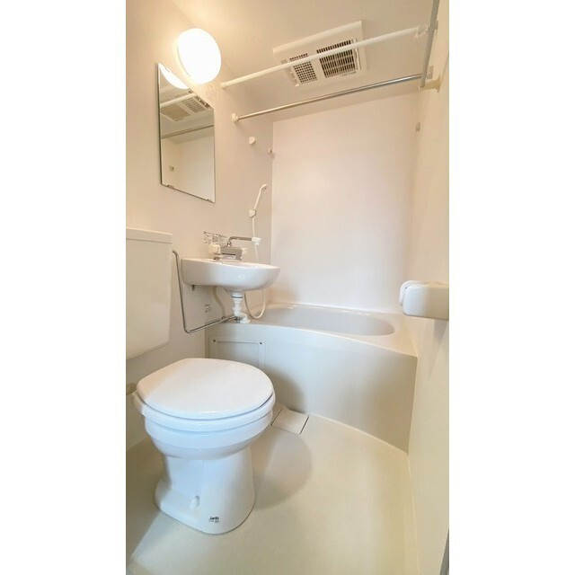 ＣＯＲＮＥＲ　ＨＯＵＳＥの内装