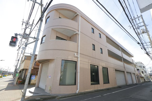 ラレーブ金町の外観