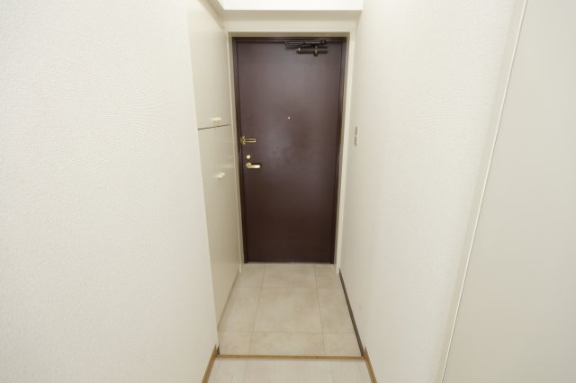 ラレーブ金町の玄関