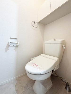 温水洗浄機能付きのトイレ