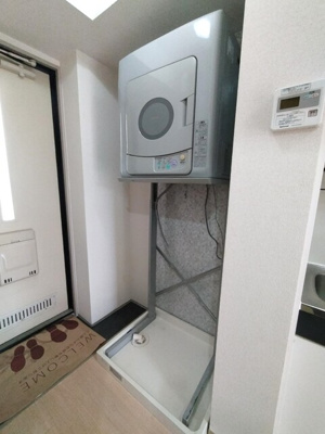 室内洗濯機置き場※乾燥機は残置物です。