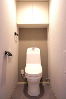 【トイレ】 | Ｊ．ＧＲＡＮ　Ｃｏｕｒｔ　品川西大井ＥＡＳＴ | ※写真は同タイプ住戸です。