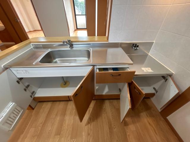 Ｆ・ロッシュのキッチン|キッチン収納