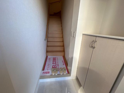 【玄関】 | ディモア | 玄関