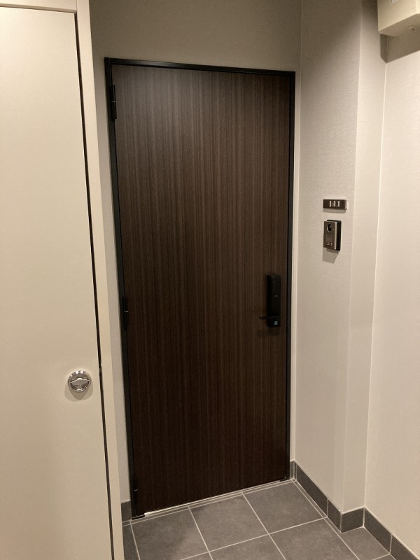 スカラーレ牛込（ＩＯＴ賃貸）の玄関