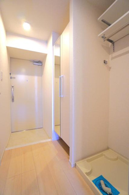 【玄関】 | クラリティア板橋本町 | ※写真は同タイプ住戸です。