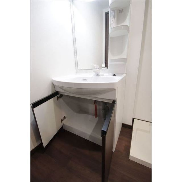 レジデンス1870の独立洗面台