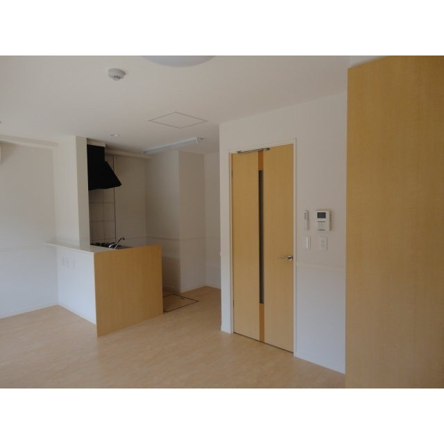 Wisteria　六条Ⅰの居間・リビング