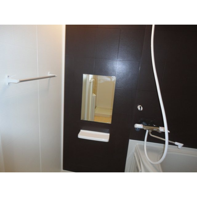 Wisteria　六条Ⅰの浴室