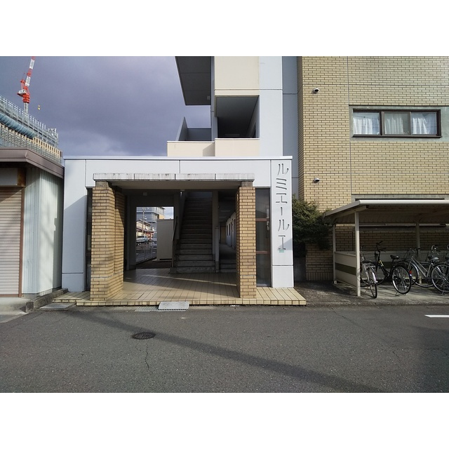 ルミエールⅠのエントランス