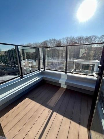 【バルコニー】