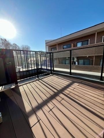 【バルコニー】