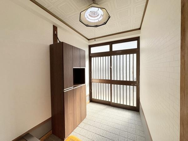 【玄関】