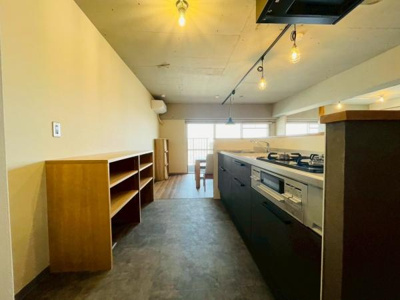 【キッチン】 | サンピア久米田 | 収納たくさんで使い勝手のよいキッチンです