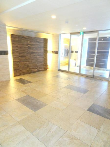 インザライフ大正RESIDENCEのエントランス|★オシャレなエントランス★