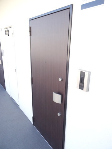 エステムコート難波ウエストサイド４ザ・フォースの玄関|★カッコイイ表玄関★