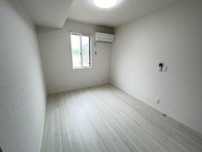 【洋室】 | ロイヤルステージ上福原