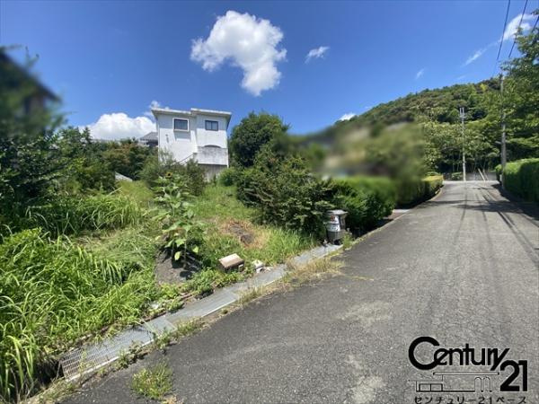香芝市関屋北４丁目　一戸建の前面道路含む現地写真|■現地撮影写真■鉄筋コンクリート造のお家です！
