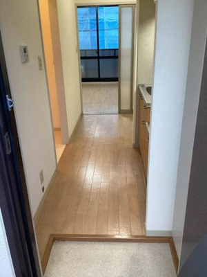 【玄関】 | ベルエアA棟