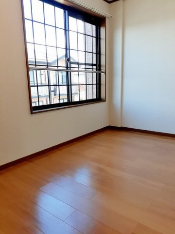 ボンヌ・シャンス二番館の内装