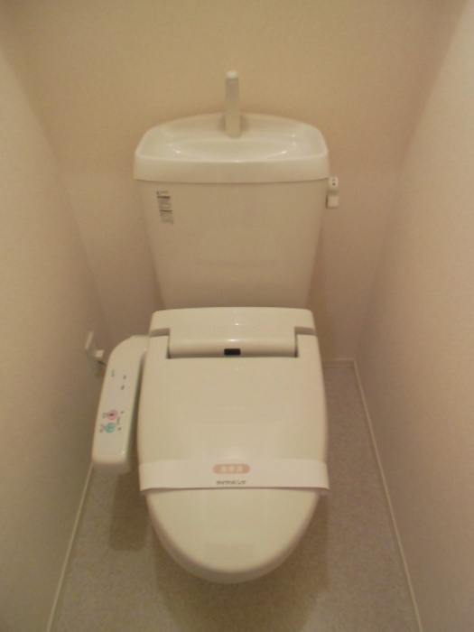 ラマージュおおたかの森のトイレ|温水洗浄暖房便座