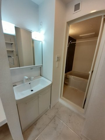 セレーブル浅江Ⅱの洗面所