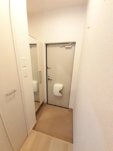 セレーブル浅江Ⅱの玄関