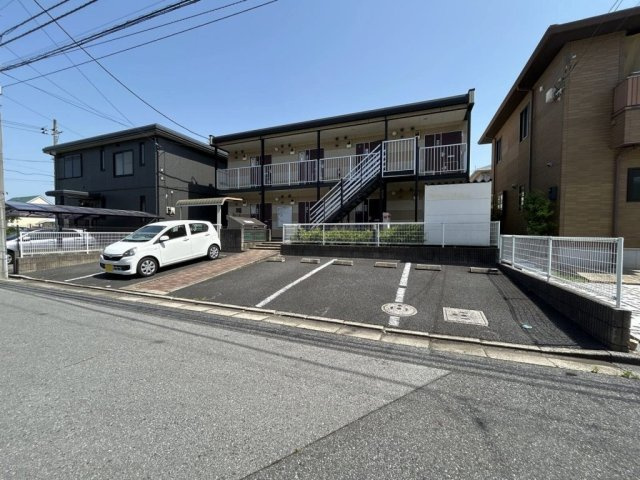 レオパレスしらとりのその他