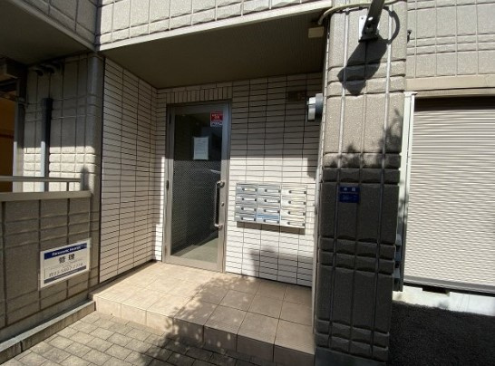 ヴィラフルールのエントランス