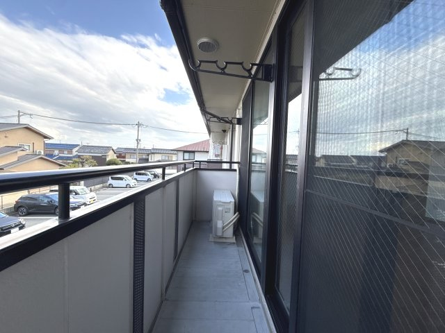 たつの市龍野町中村のハイツのバルコニー