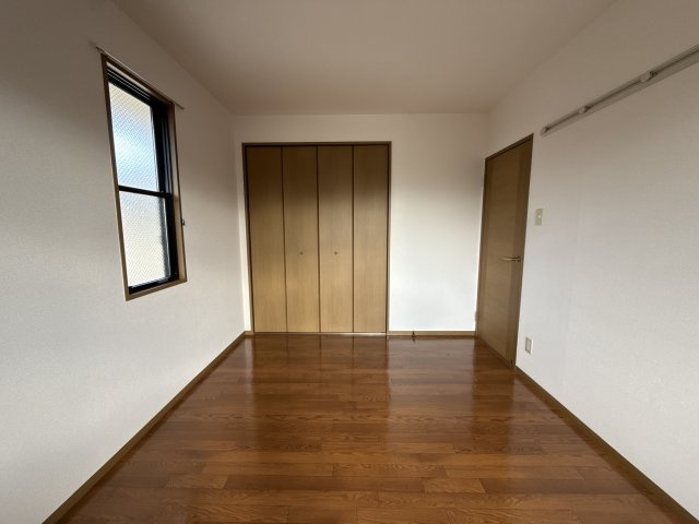 たつの市龍野町中村のハイツの子供部屋