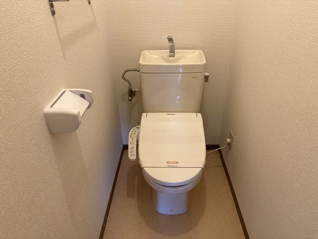 たつの市龍野町中村のハイツのトイレ