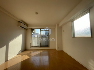 【居間・リビング】 | クラビス上町台 | 同マンション参考写真