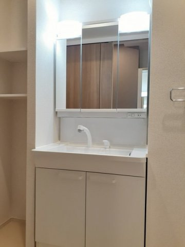 サブライム　尾張の洗面所