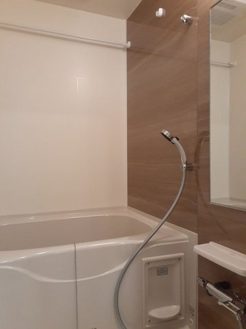 サブライム　尾張の浴室