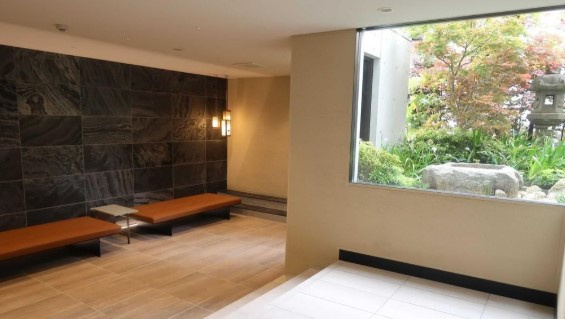 Fika池袋のロビー