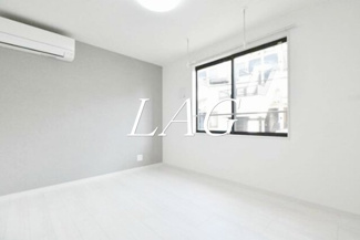 【居間・リビング】 | グランクオール明大前 | 洋室のお部屋です。