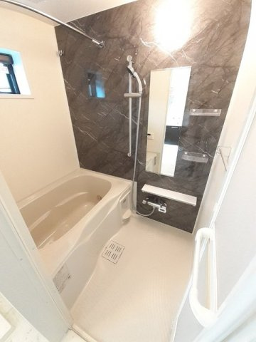 サムスリーの浴室