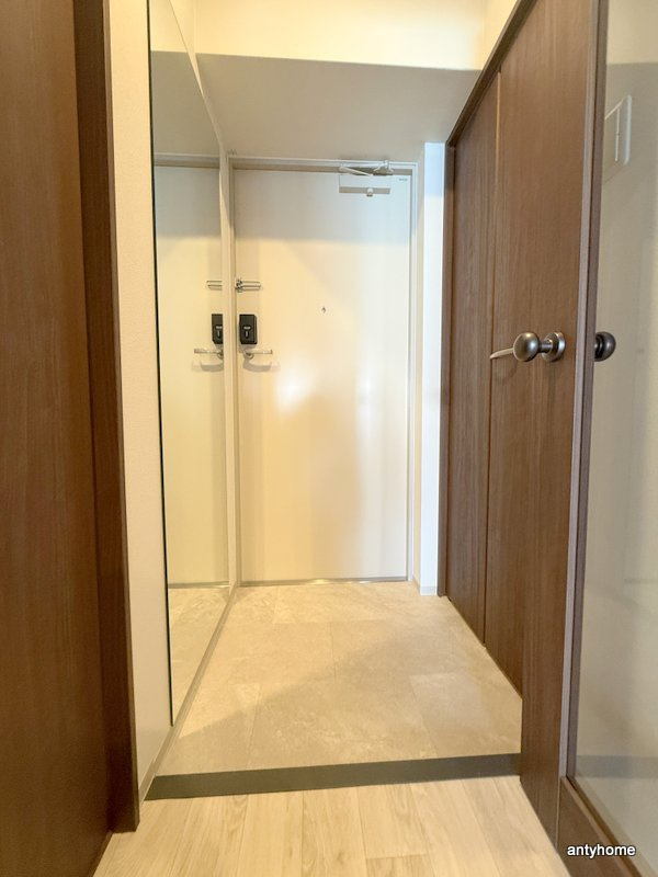 LEGALAND+猫 MIYAKOJIMA　仲介手数料無料の玄関