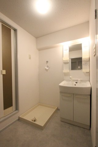 グランドハイツカトレアの洗面所