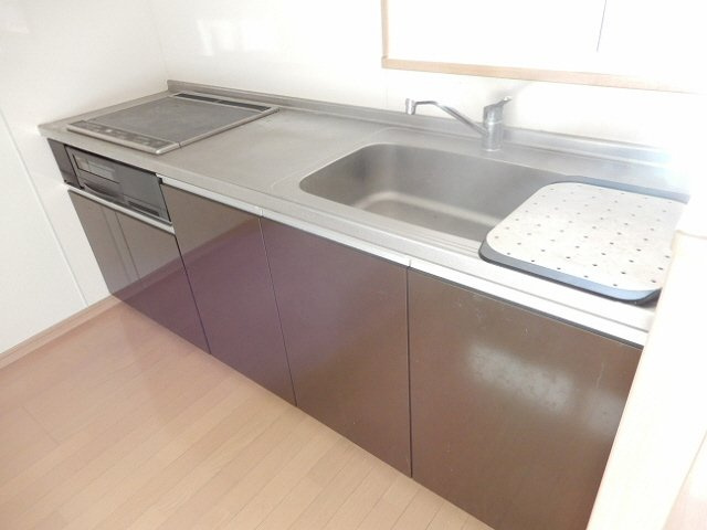 サンゴールドのキッチン