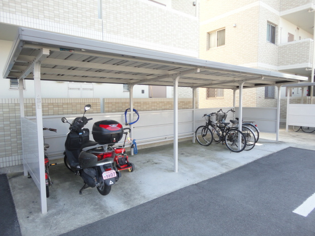 グランツEのその他共用部分|駐輪場もございます