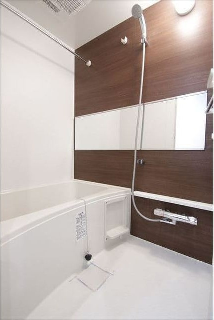 レジデンス1870の浴室