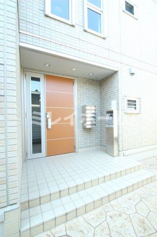 ヌフパレットのエントランス