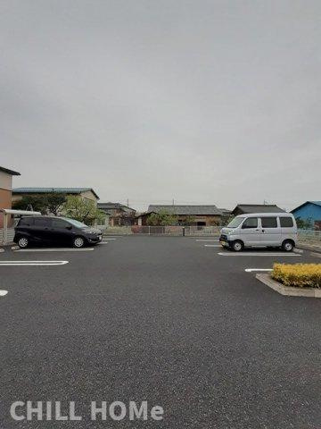 ボヌールメゾン・Ⅰの駐車場|当社、チルホームのHPもご覧ください(^^)/物件情報多数♪
