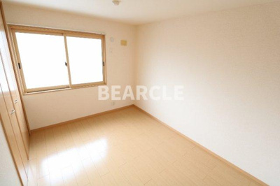 【洋室】 | MAEDE TOWN A棟