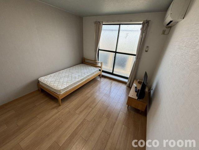 リバーサイドQ1の居間・リビング