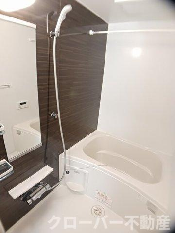 ザ・ビレッジグリーン宇多津Ⅲの浴室