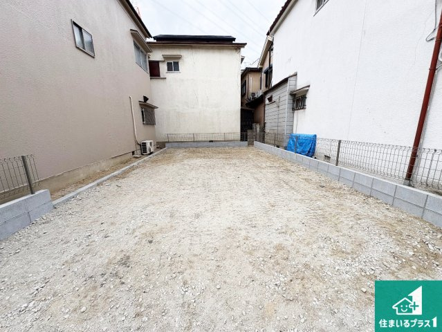 枚方市黄金野　第1期　新築一戸建ての外観|周辺は落ち着いた街並みの住宅地！子育てがしやすい住環境です！まだ未完成ですが、現地でしかわからない事もございます。是非一度ご覧ください。